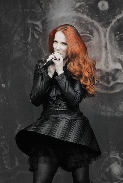 Sep 6, 2015 · Simone Simons is the lead singer of the dutch symphonic metal band Epica. 